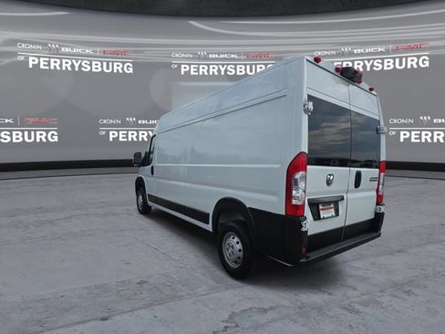 Used 2023 RAM ProMaster 2500 FWD image 6