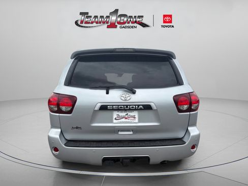 Used 2021 Toyota Sequoia Limited w/ Safety & Convenience Package AWD/4WD image 6