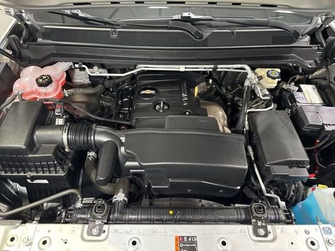 Used 2017 Chevrolet Colorado W/T w/ WT Convenience Package RWD image 5