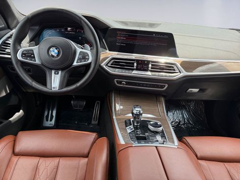 Used 2020 BMW X7 M50i AWD/4WD image 21