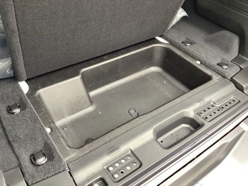 New 2026 Jeep Wrangler Unlimited Rubicon image 30