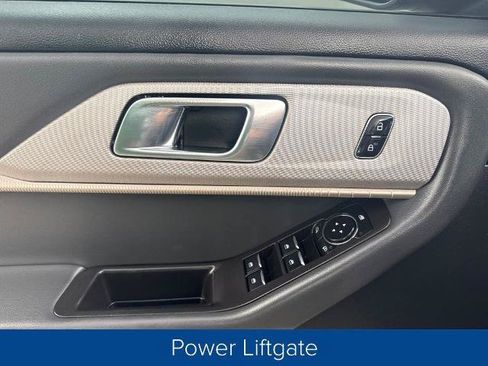 Certified 2025 Ford Explorer Active w/ Active Comfort Package RWD image 11