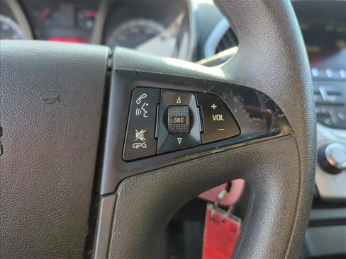 Used 2015 GMC Terrain SLE image 14