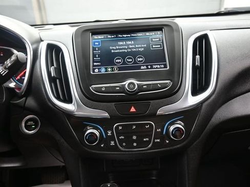 Used 2020 Chevrolet Equinox LT FWD image 4