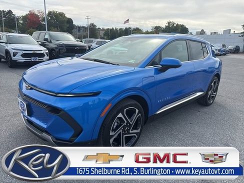 New 2025 Chevrolet Equinox EV LT w/ Convenience Package II image 1