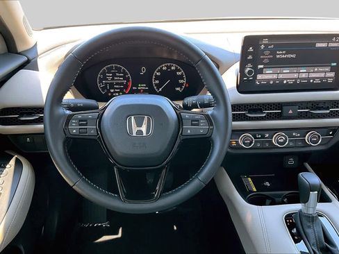 Used 2025 Honda HR-V EX-L image 5