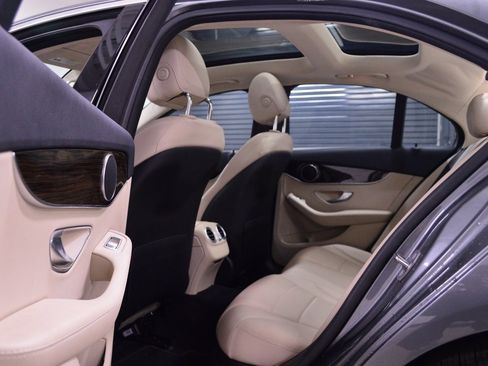 Used 2018 Mercedes-Benz C 300 C 300 image 33