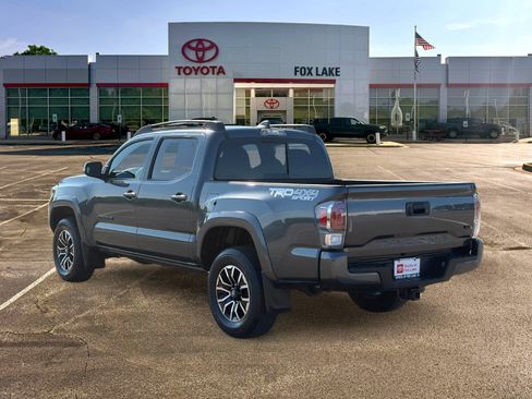 Used 2023 Toyota Tacoma TRD Sport AWD/4WD image 3