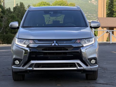Used 2022 Mitsubishi Outlander SEL AWD/4WD image 2