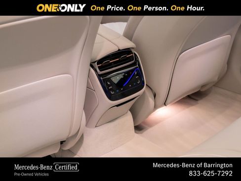 Used 2023 Mercedes-Benz EQS 580 4MATIC Sedan image 19