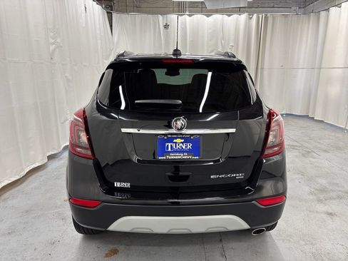 Used 2022 Buick Encore Preferred image 4