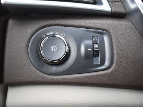 Used 2015 Cadillac SRX Premium AWD/4WD image 17