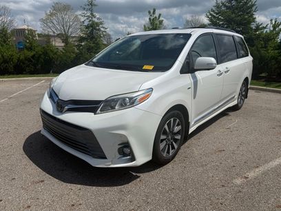 Used 2019 Toyota Sienna Limited Premium