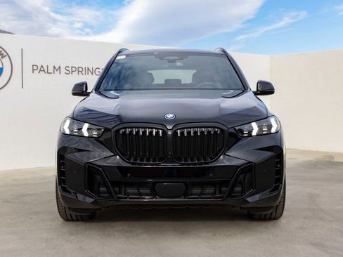 New 2026 BMW X5 xDrive50e image 4