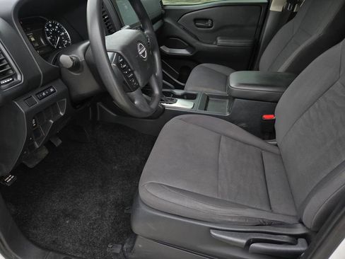 Certified 2023 Nissan Frontier S w/ Technology Package image 18