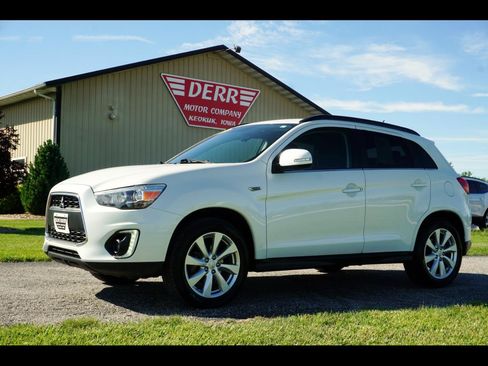 Used 2015 Mitsubishi Outlander Sport GT FWD image 1