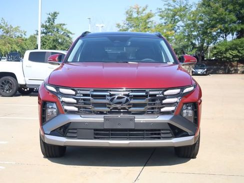 Used 2026 Hyundai Tucson Limited AWD/4WD image 3
