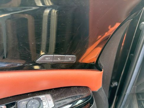Used 2024 Kia Carnival SX FWD image 12