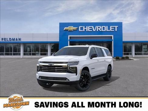 New 2026 Chevrolet Suburban LT w/ Comfort Package image 8