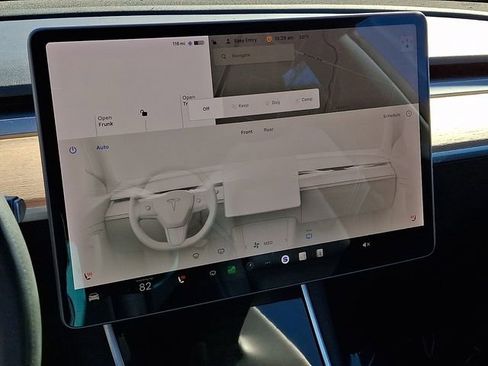 Used 2019 Tesla Model 3 Long Range image 19