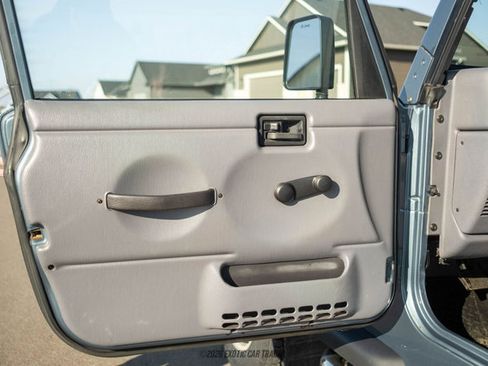 Used 1997 Jeep Wrangler Sport image 30