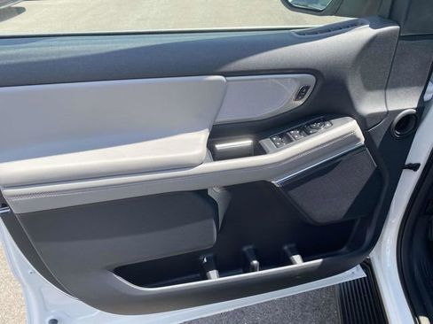 New 2025 Ford Expedition Max Active image 13