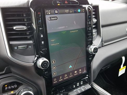New 2026 RAM 1500 Big Horn AWD/4WD image 13