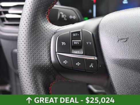 Used 2025 Ford Escape ST-Line AWD/4WD image 32