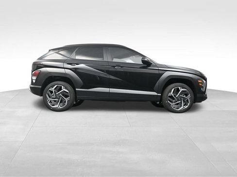 New 2026 Hyundai Kona SEL Premium AWD/4WD image 37