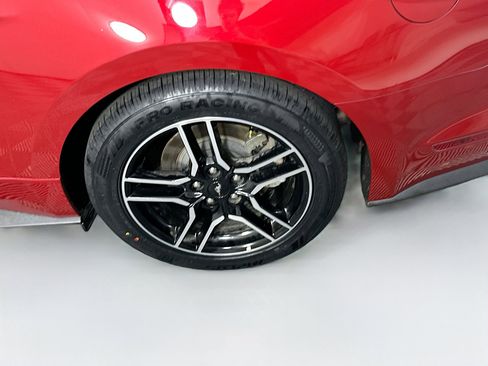 Used 2020 Ford Mustang Premium image 11