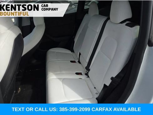 Used 2024 Tesla Model Y Long Range AWD/4WD image 5