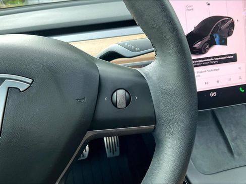 Used 2022 Tesla Model 3 Standard Range RWD image 24