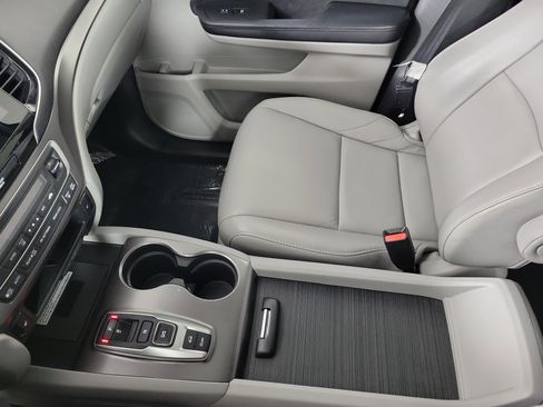 Used 2021 Honda Pilot Special Edition image 24