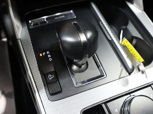 Used 2025 MAZDA CX-70 3.3 Turbo w/ Preferred Package image 32