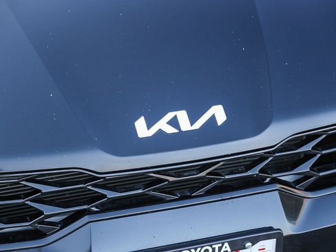 Used 2025 Kia K5 GT-Line w/ GT-Line Premium Package image 6