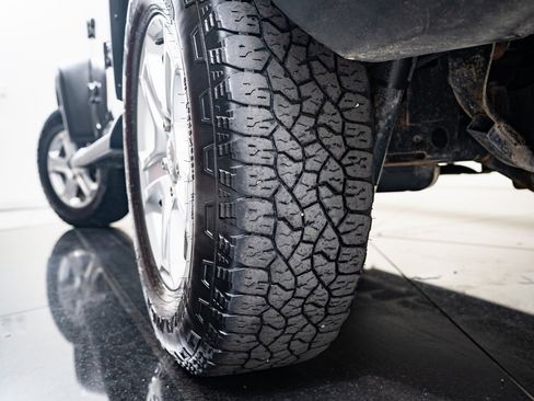 Used 2021 Jeep Wrangler Unlimited Sport image 41