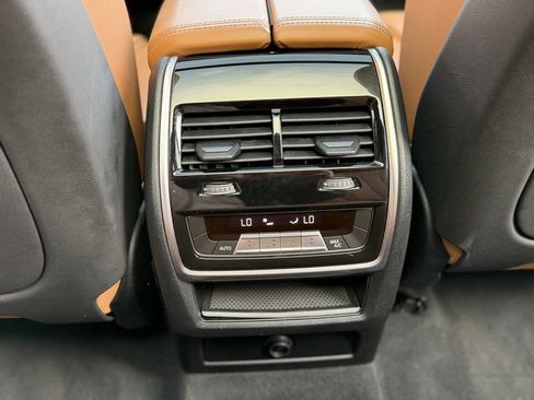 Used 2021 BMW X5 xDrive40i w/ Convenience Package image 52