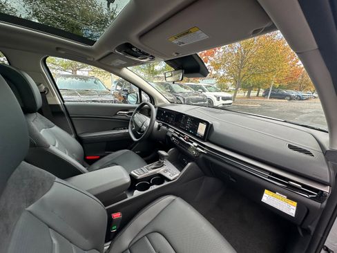 New 2026 Kia Sportage SX image 26