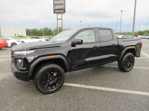 Used 2026 GMC Canyon Elevation w/ Convenience Package AWD/4WD image 4