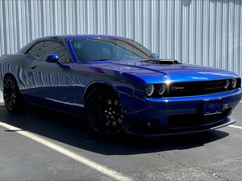 Used 2022 Dodge Challenger R/T w/ Shaker Package image 2
