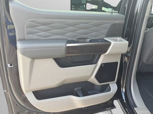Used 2026 Ford F450 Platinum w/ Platinum Plus Package AWD/4WD image 16