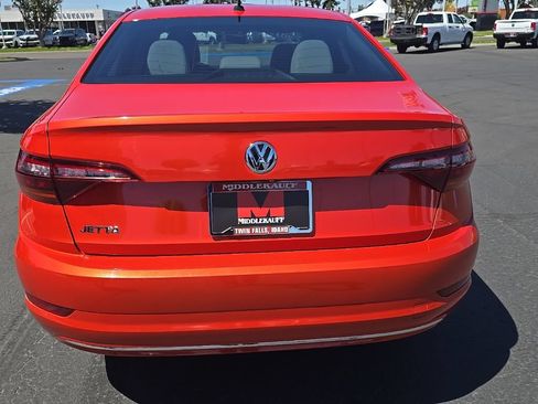Used 2019 Volkswagen Jetta S w/ Driver Assistance Package FWD image 4