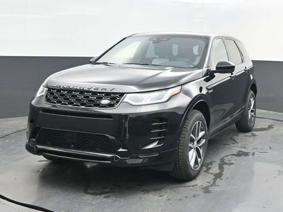 New 2025 Land Rover Discovery Sport Dynamic SE