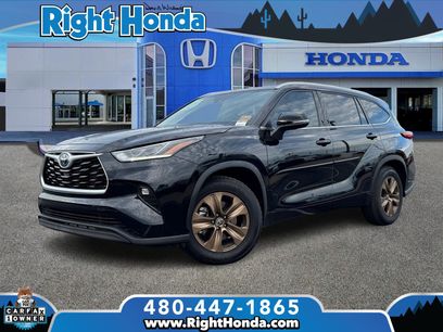 Used 2022 Toyota Highlander Bronze Edition