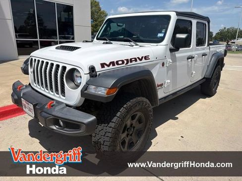 Used 2021 Jeep Gladiator Mojave AWD/4WD image 1