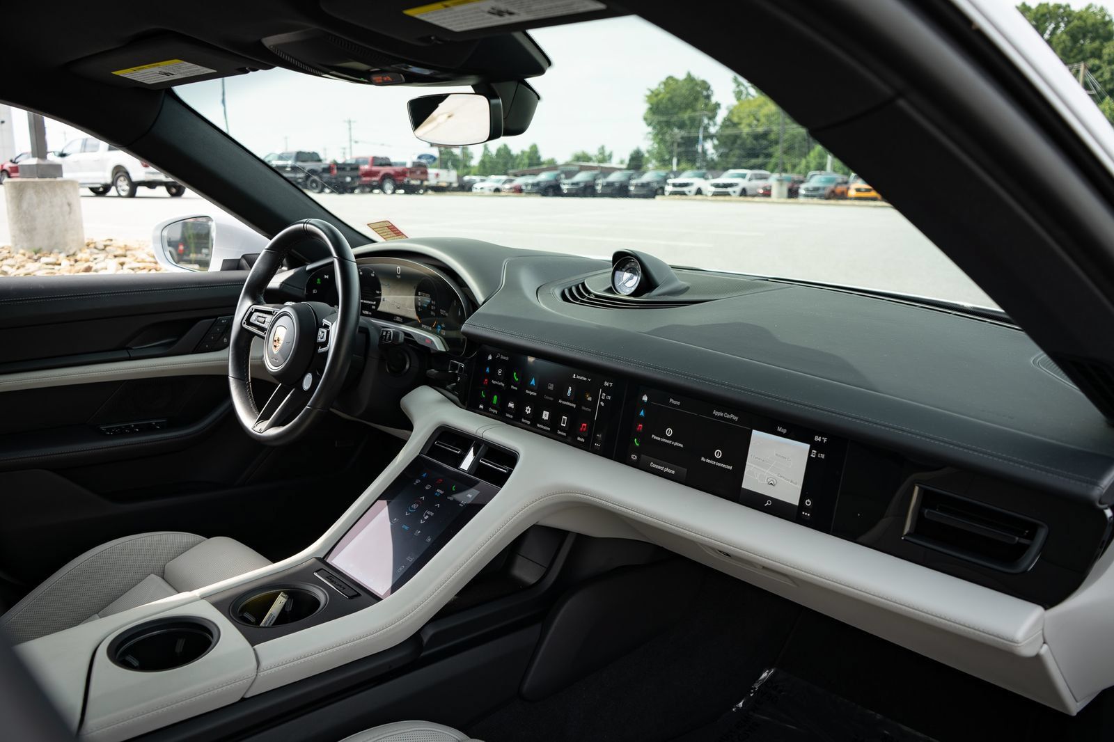 Used 2023 Porsche Taycan RWD image 38