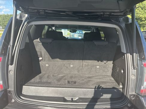 Used 2018 GMC Yukon SLE w/ SLE Value Package RWD image 6