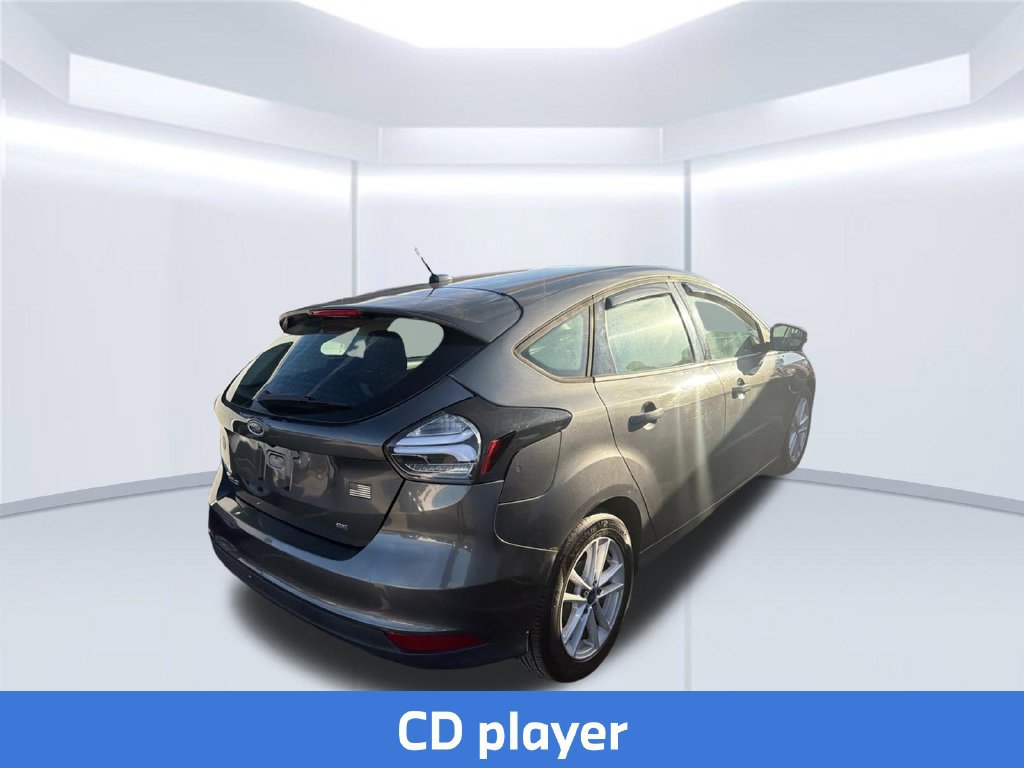 Used 2017 Ford Focus SE FWD image 6