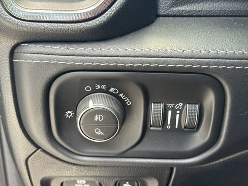 Used 2022 RAM 1500 TRX w/ TRX Level 1 Equipment Group AWD/4WD image 31