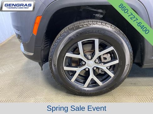 Certified 2025 Jeep Grand Cherokee L Limited w/ Trailer Tow Package AWD/4WD image 50